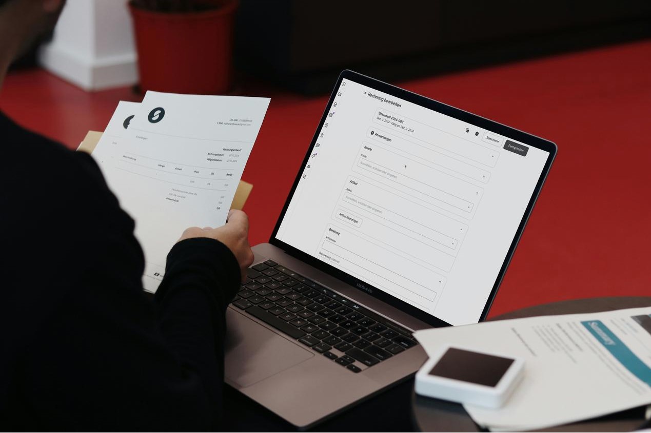 Expense Card Service